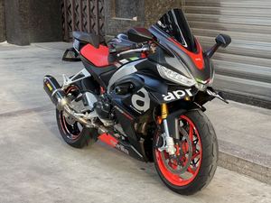 二手阿普利亚RS 660 