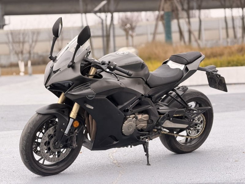 二手QJMOTOR赛600