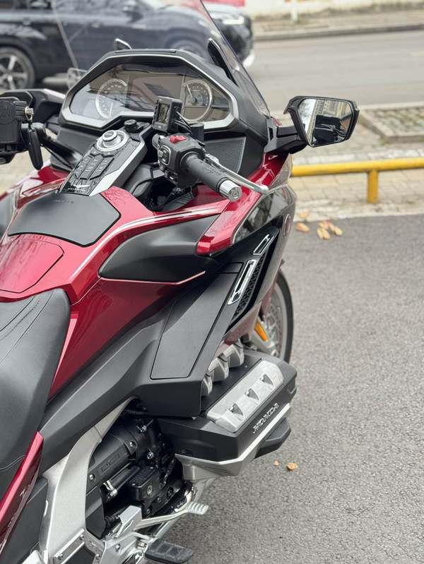 二手本田Gold Wing GL1800