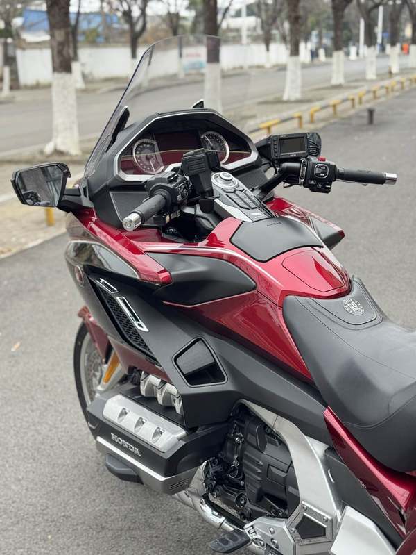 二手本田Gold Wing GL1800
