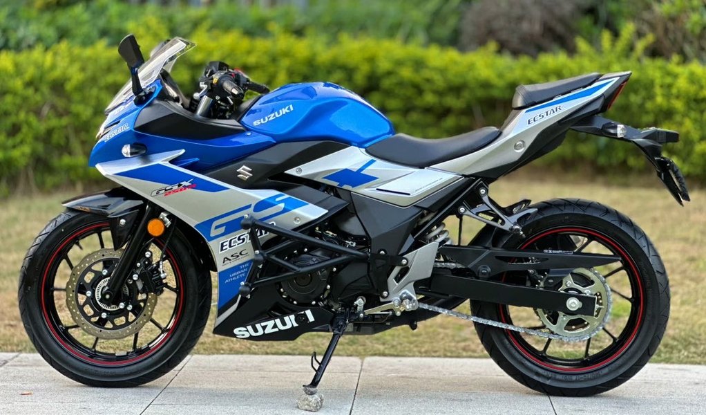 二手豪爵铃木GSX250R