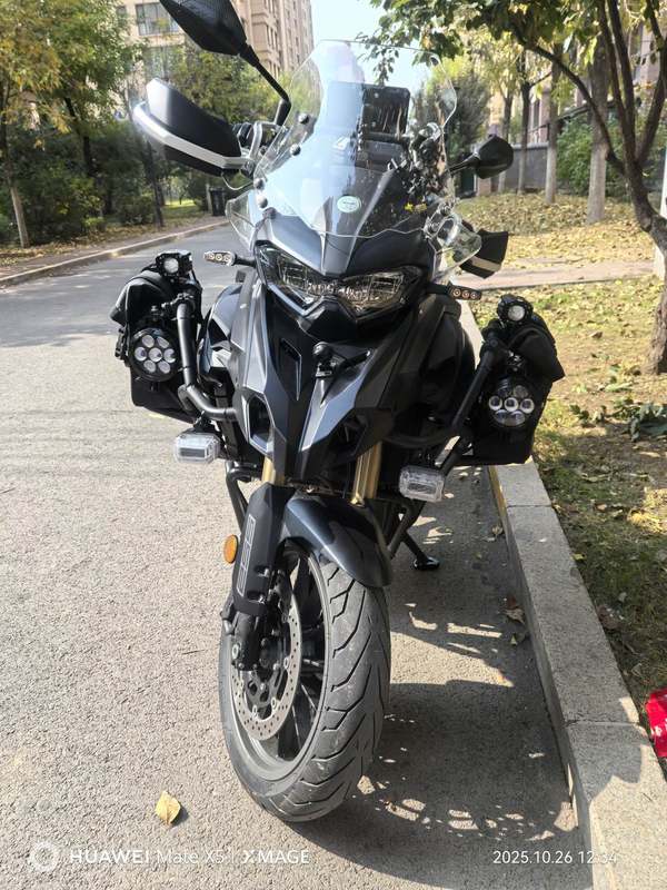 二手贝纳利TRK552