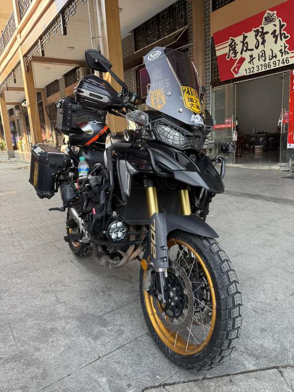 二手贝纳利TRK702