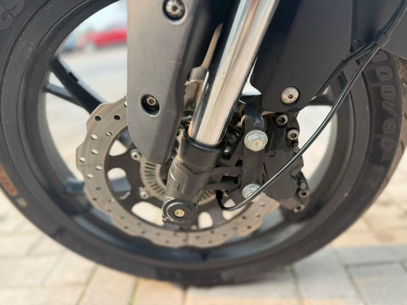 二手贝纳利幼狮 Leoncino 150