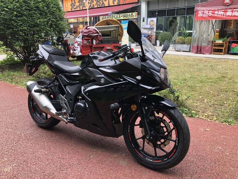 二手豪爵铃木GSX250R