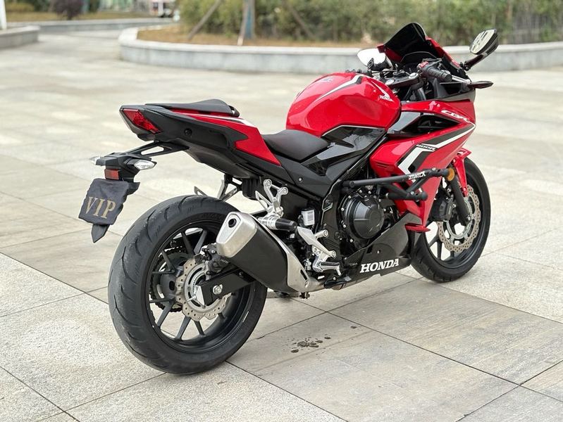 二手本田CBR400R