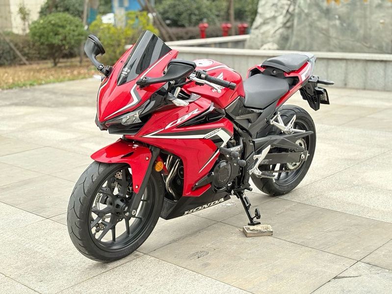 二手本田CBR400R