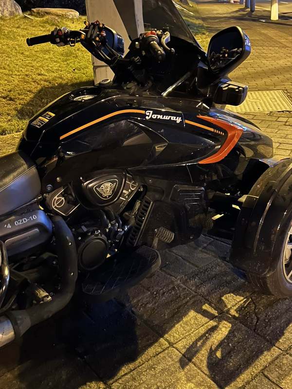 二手庄威威迪南