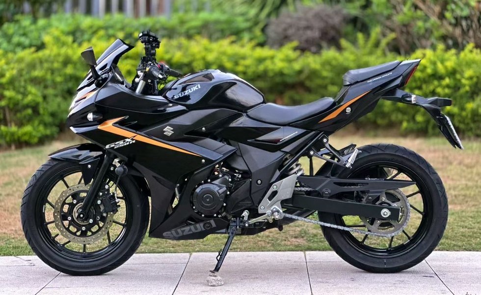 二手豪爵铃木GSX250R
