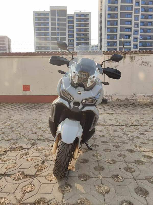 二手三阳哈士奇 Husky ADV150