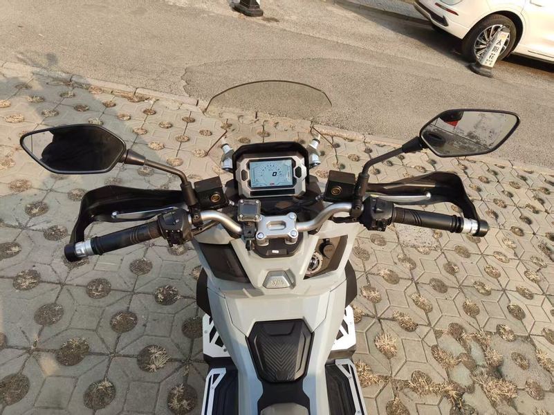 二手三阳哈士奇 Husky ADV150