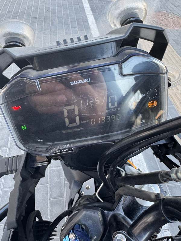 二手豪爵铃木DL250