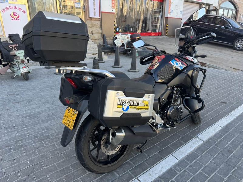 二手豪爵铃木DL250