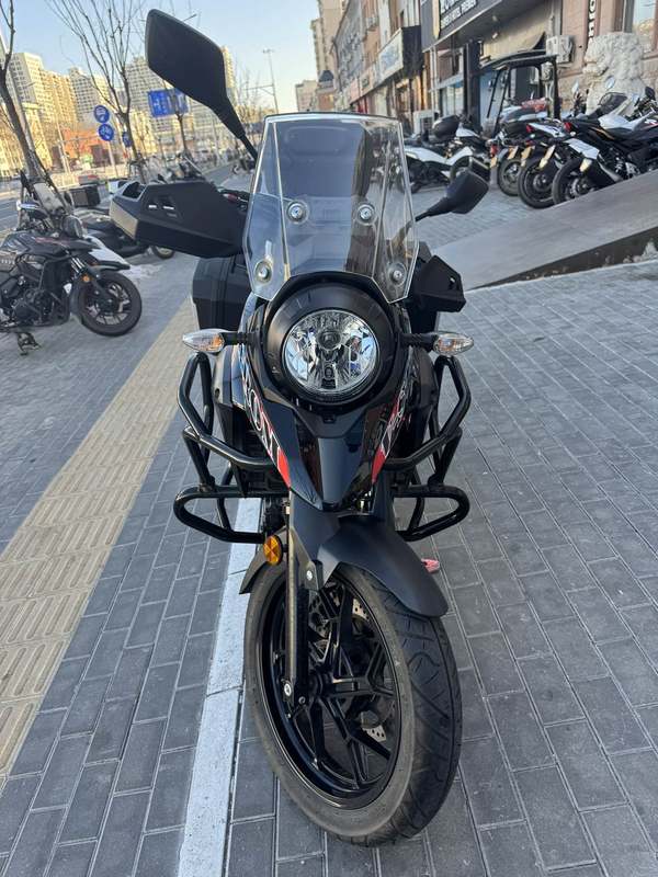 二手豪爵铃木DL250