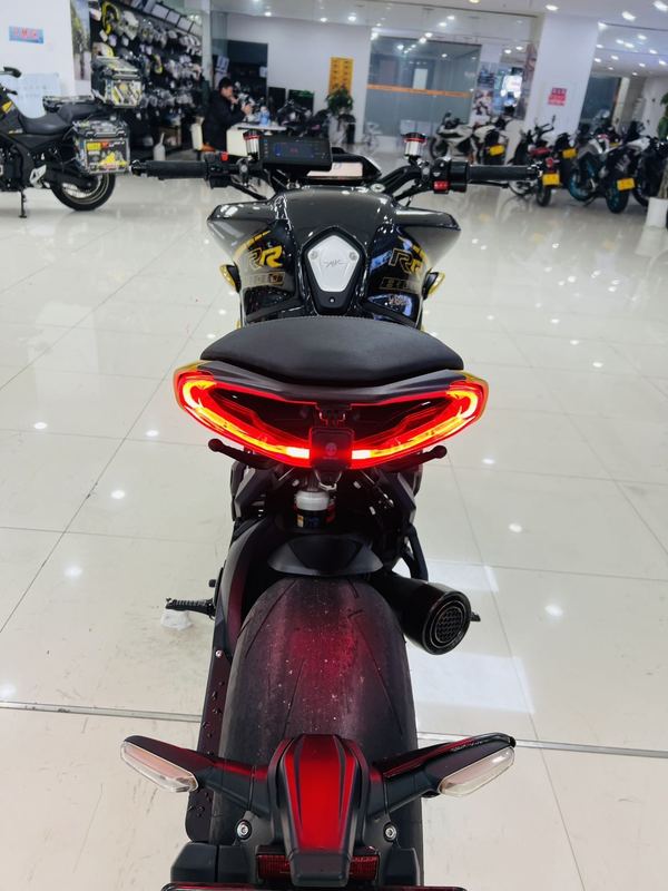 二手奥古斯塔Dragster 800