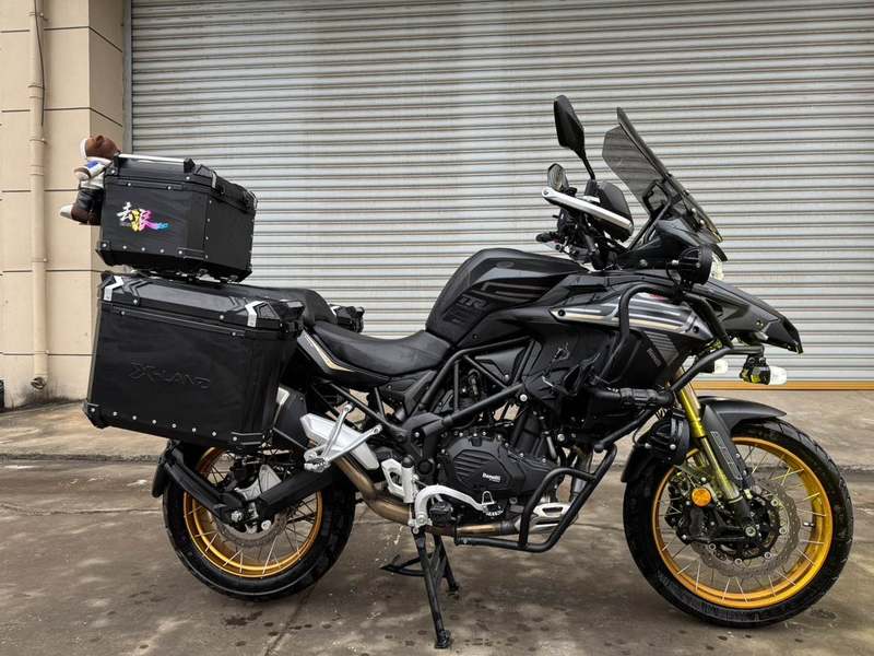 二手贝纳利TRK552