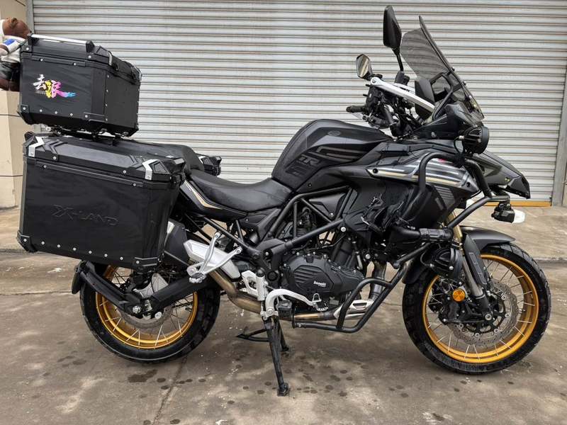 二手贝纳利TRK552