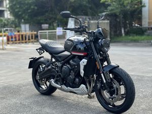 二手凯旋Trident 660