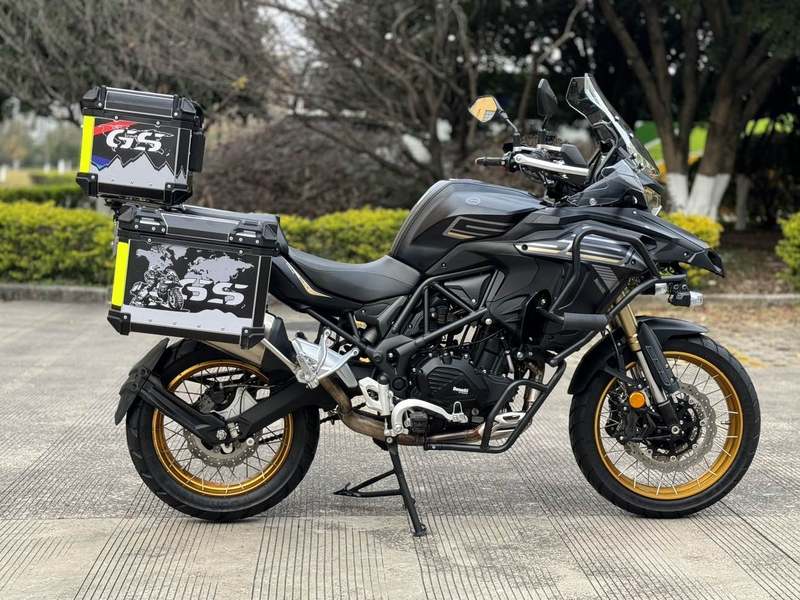 二手贝纳利TRK552