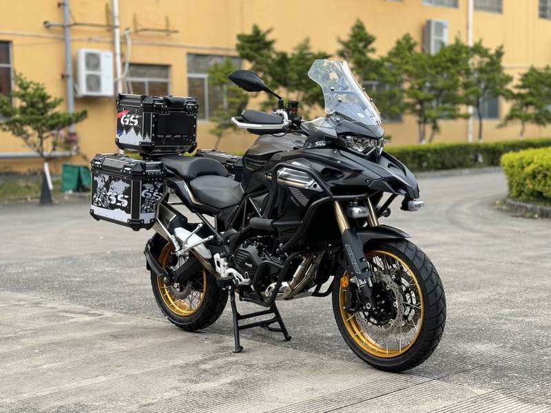 二手贝纳利TRK552