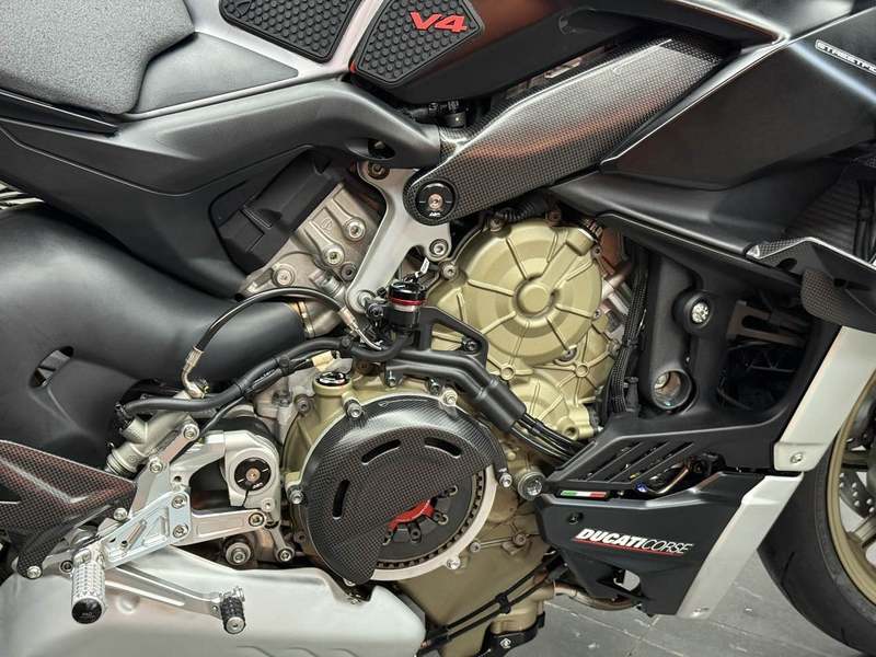 二手杜卡迪Street Fighter V4