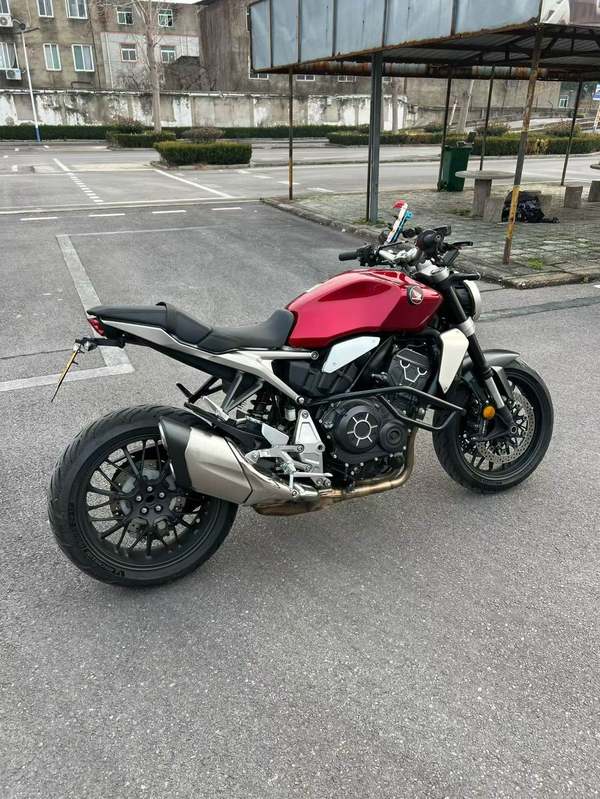 二手本田CB1000R