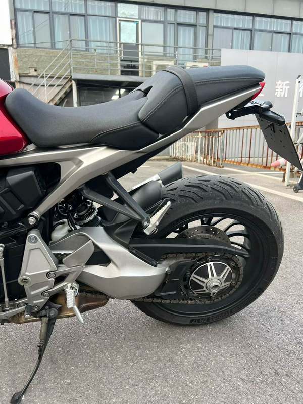 二手本田CB1000R
