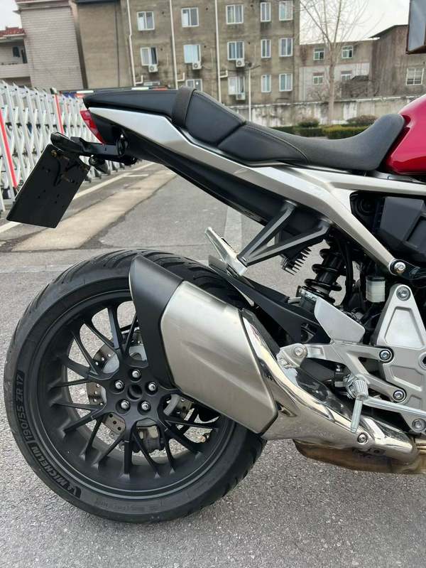 二手本田CB1000R