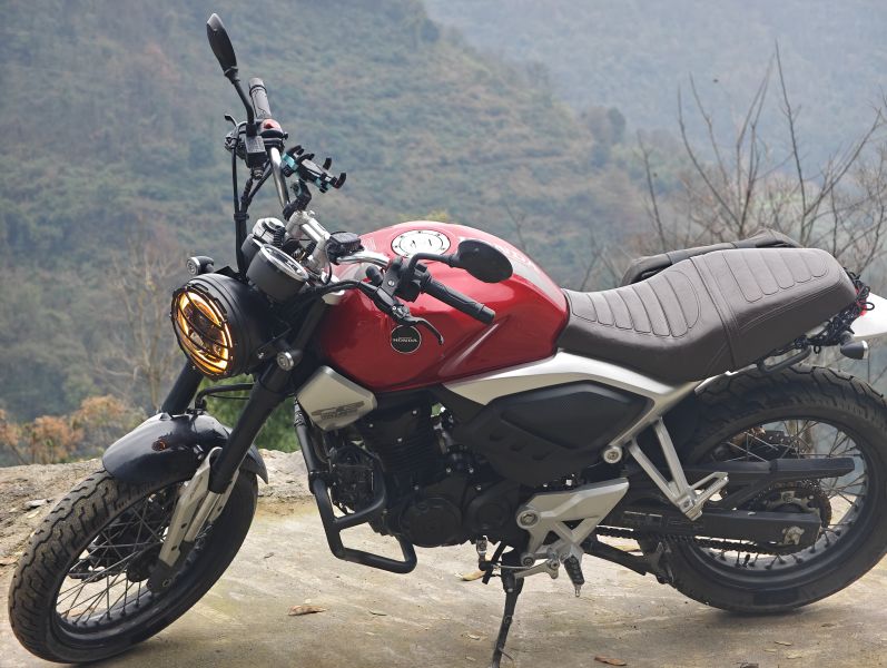 二手五羊本田鸷道 CB190SS