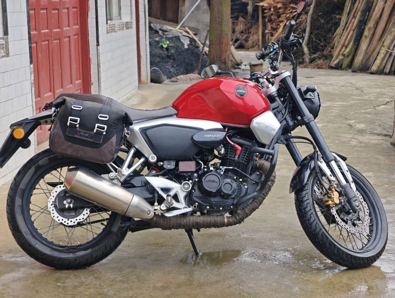 二手五羊本田鸷道 CB190SS