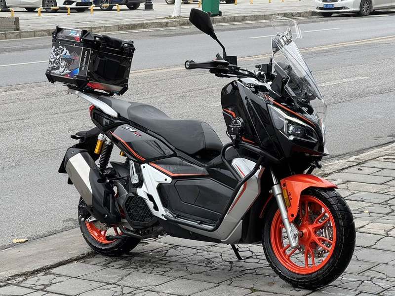 二手QJMOTOR鸿150ADV