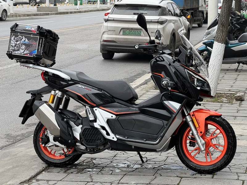 二手QJMOTOR鸿150ADV