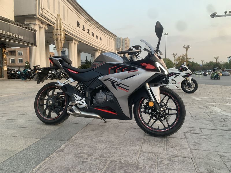 二手赛科龙RC250