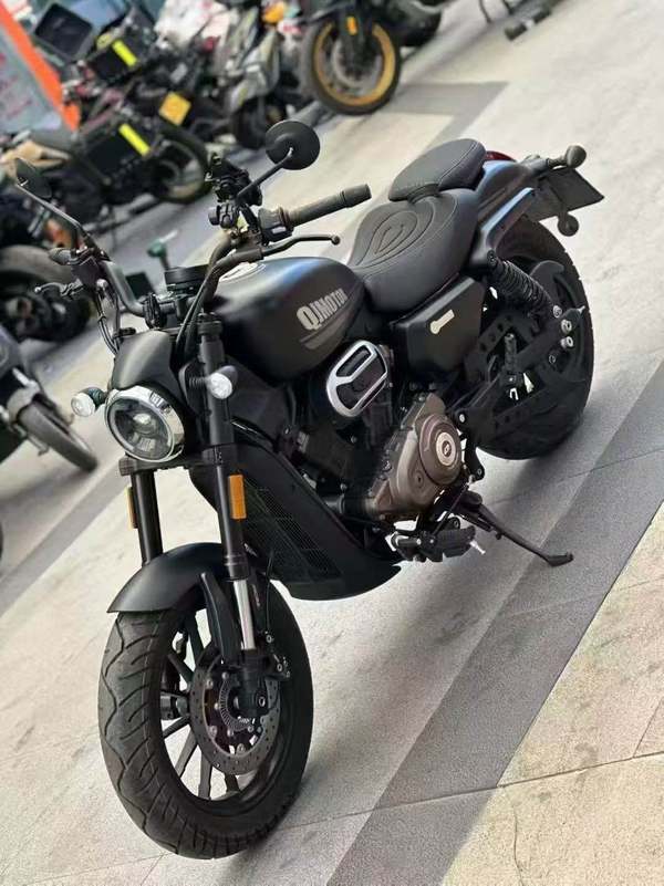 二手QJMOTOR闪250