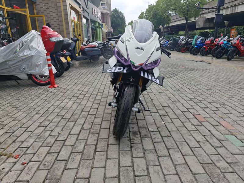 二手阿普利亚RS 660 