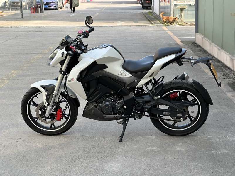 二手贝纳利小迅龙 BN150S