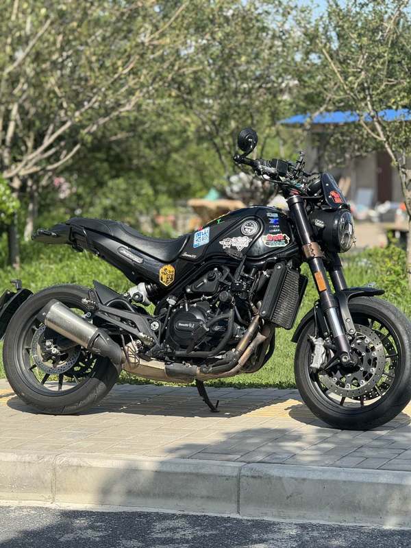 二手贝纳利幼狮 Leoncino 500