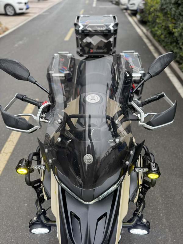 二手贝纳利TRK552