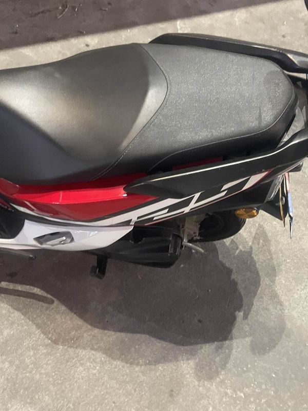 二手五羊本田NX125