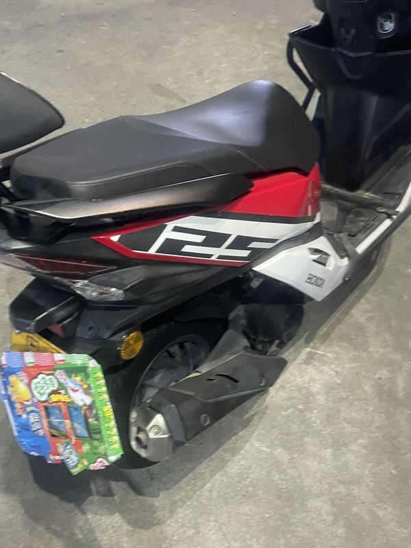 二手五羊本田NX125