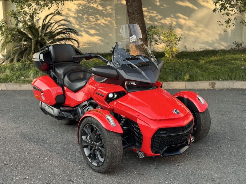 二手庞巴迪Spyder F3 