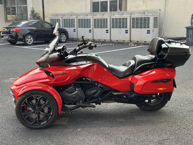 二手庞巴迪Spyder F3 