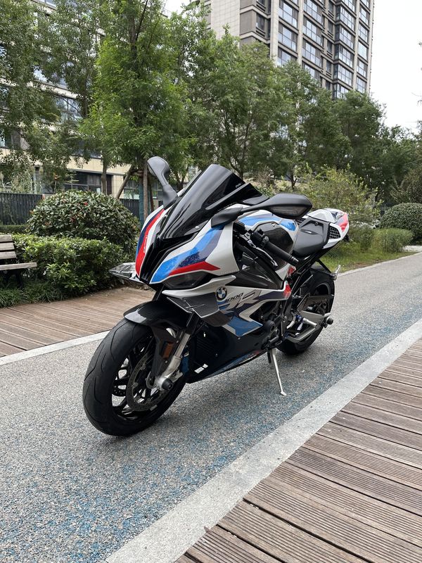 二手宝马M 1000 RR