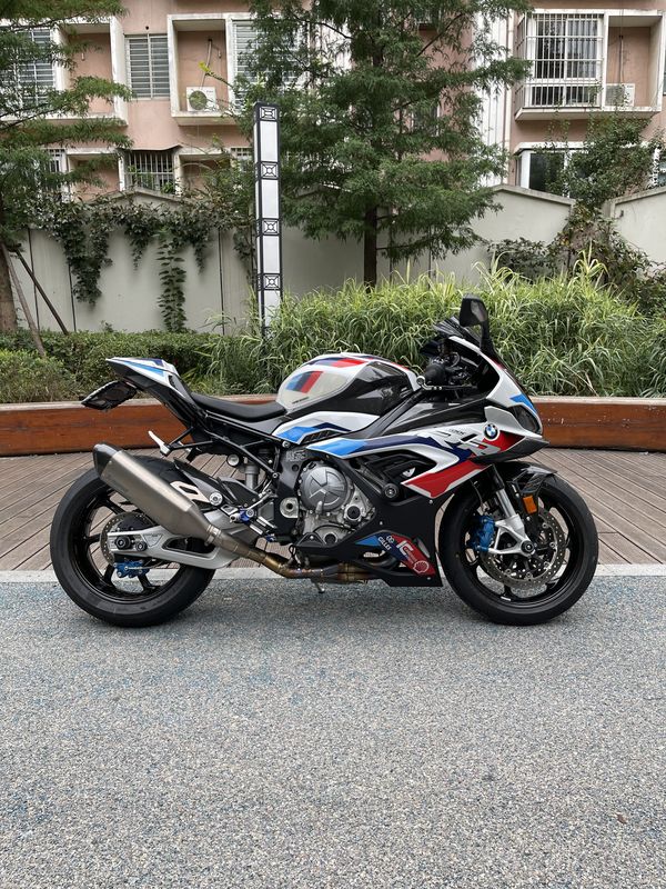 二手宝马M 1000 RR