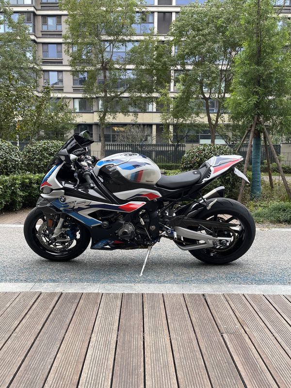 二手宝马M 1000 RR