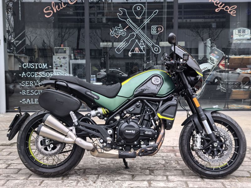 二手贝纳利幼狮 Leoncino 500