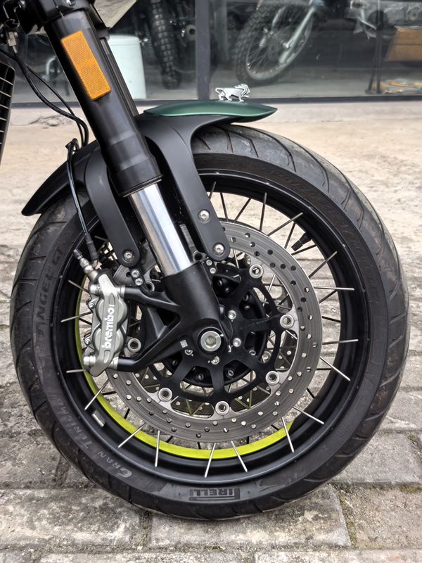 二手贝纳利幼狮 Leoncino 500