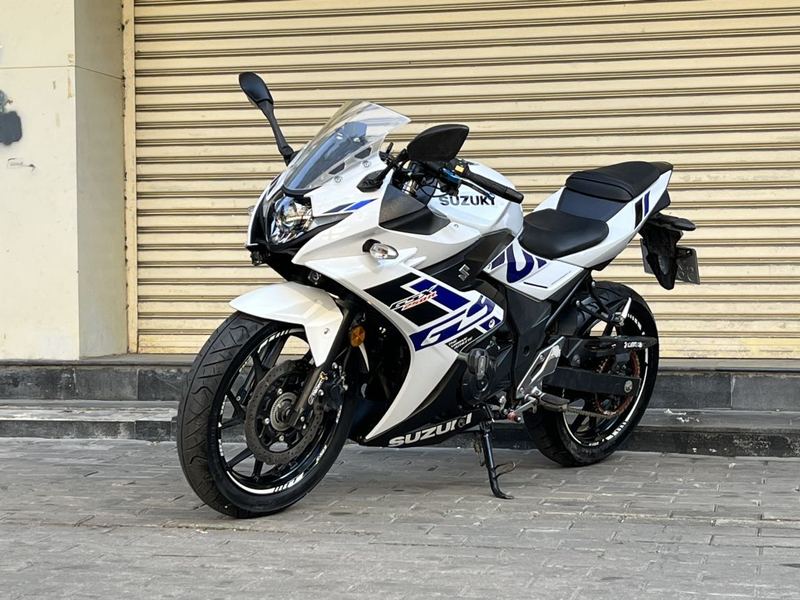 二手豪爵铃木GSX250R