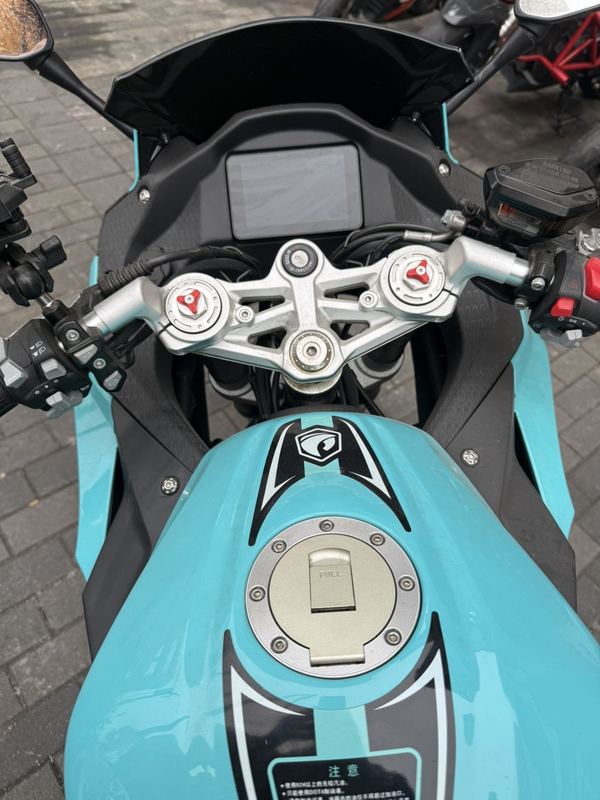 二手诺马魅影 255S