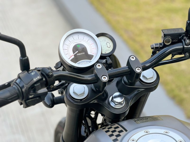 二手五羊本田鸷道 CB190SS